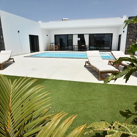 Villa Pitaya - Luxury Escape La Oliva