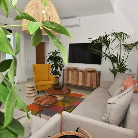 Pitaya - Luxury Escape La Oliva